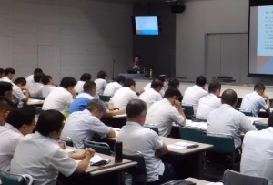 %e3%82%bb%e3%83%9f%e3%83%8a%e3%83%bc3